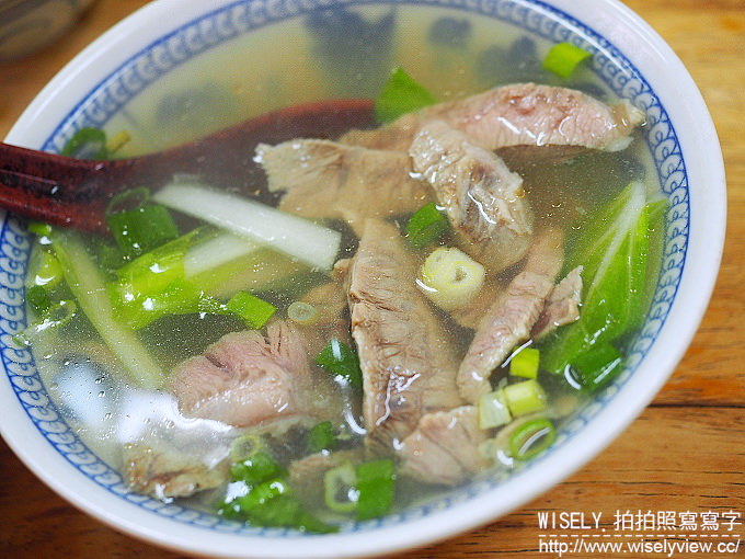 【食記】台北萬華。捷運西門站:黃家乾麵@西門町電影街旁的老字號黑白切小吃 【食記】台北萬華。捷運西門站:黃家乾麵@西門町電影街旁的老字號黑白切小吃