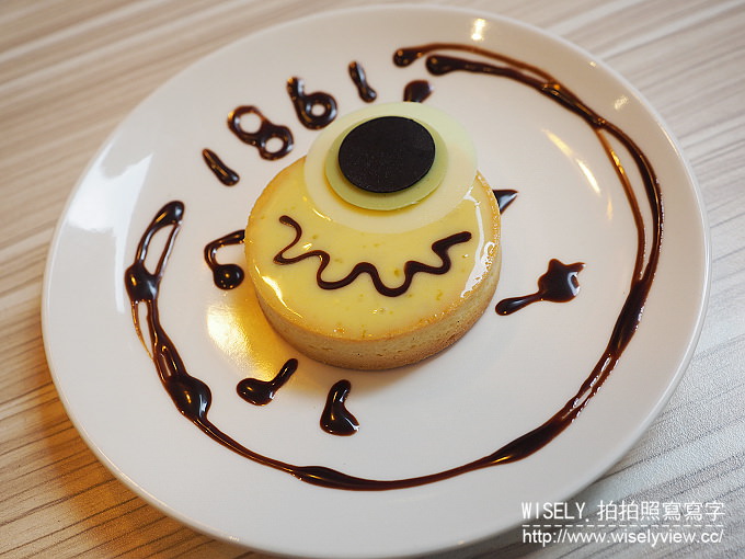 【食記】台北萬華。捷運西門站：1861 Café：西門町的美國街裡二樓輕食餐廳