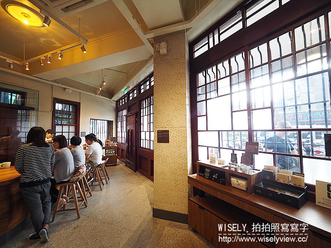 【遊記】台北市。萬華區:Starbucks 星巴克咖啡「艋舺門市」@捷運龍山寺站附近的林家古宅 【遊記】台北市。萬華區:Starbucks 星巴克咖啡「艋舺門市」@捷運龍山寺站附近的林家古宅