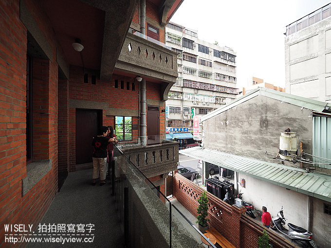 【遊記】台北市。萬華區:Starbucks 星巴克咖啡「艋舺門市」@捷運龍山寺站附近的林家古宅 【遊記】台北市。萬華區:Starbucks 星巴克咖啡「艋舺門市」@捷運龍山寺站附近的林家古宅