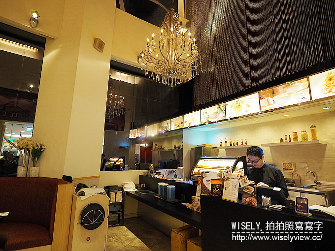 【食記】台北大安。捷運忠孝復興站:Café Kitchen(SOGO復興館)@奢華裝潢平價消費 【食記】台北大安。捷運忠孝復興站:Café Kitchen(SOGO復興館)@奢華裝潢平價消費