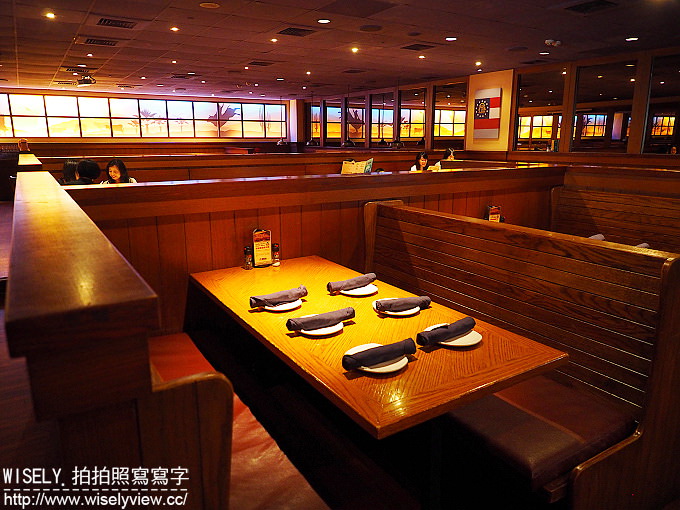 【歇業】台北松山。捷運小巨蛋站:American Steakhouse 台北敦北店@牛肉專家在地新品牌,肋眼牛排與驚奇牛肉漢堡超好吃! 【歇業】台北松山。捷運小巨蛋站:American Steakhouse 台北敦北店@牛肉專家在地新品牌,肋眼牛排與驚奇牛肉漢堡超好吃!