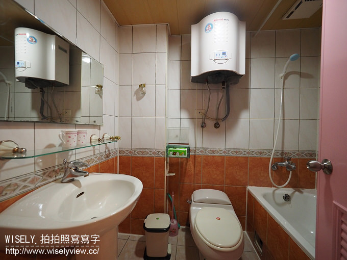 【住宿】高雄市。前鎮區：米果的家主題套房：捷運三多商圈站一帶，37樓高廣濶景觀