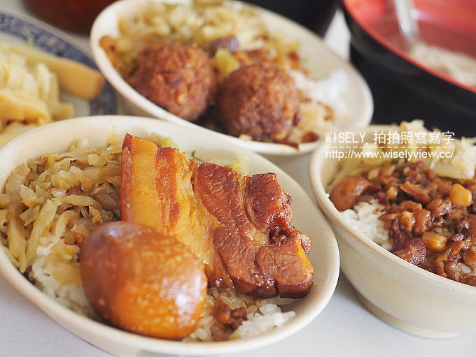 高雄自強夜市。南豐魯肉飯︱在地知名必訪小吃，捷運三多商圈站美食