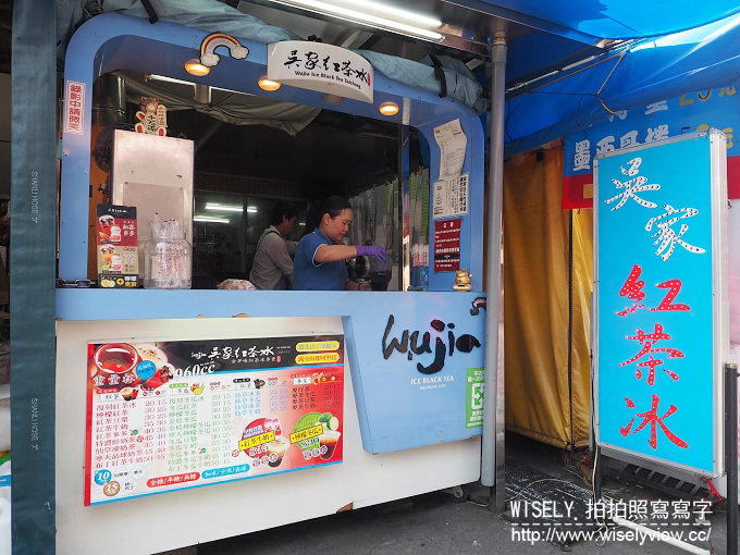 高雄自強夜市。南豐魯肉飯︱在地知名必訪小吃，捷運三多商圈站美食