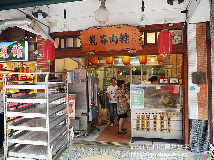 【遊記】新北市。深坑石碇老街一日遊(千元有找)：北一綠豆沙牛奶、金大鼎串烤香豆腐、古早厝黃金玉米雞、阿珠芋圓、杜家草仔粿、王水城深坑廟口豆腐老店、王氏豆腐、逢春茶莊