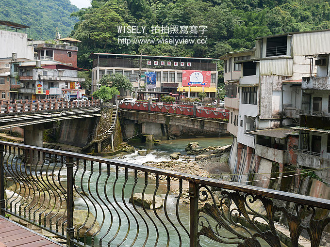 【遊記】新北市。深坑石碇老街一日遊(千元有找)：北一綠豆沙牛奶、金大鼎串烤香豆腐、古早厝黃金玉米雞、阿珠芋圓、杜家草仔粿、王水城深坑廟口豆腐老店、王氏豆腐、逢春茶莊