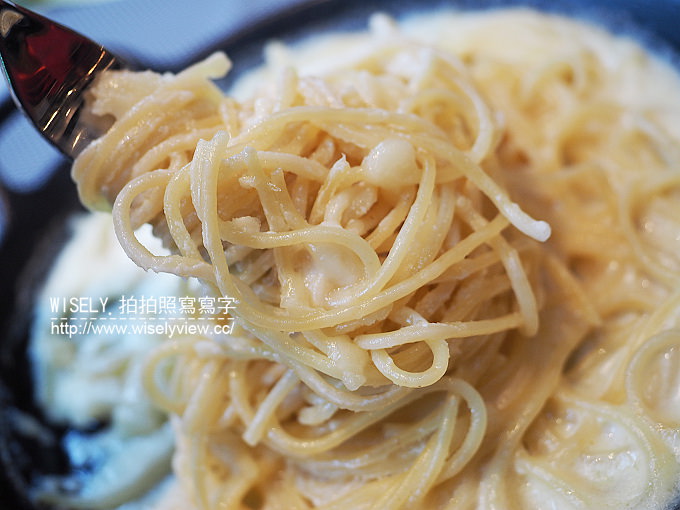 【食記】台北信義。捷運台北101/世貿站：ATT4Fun 4樓＠花畑牧場 台灣一號店～美味北海道起司料理，日本當地直送