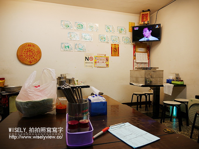 【食記】台北大同。捷運雙連站:(歸綏街)阿德油飯@大稻埕近一甲子老店,黑白切也好吃 【食記】台北大同。捷運雙連站:(歸綏街)阿德油飯@大稻埕近一甲子老店,黑白切也好吃