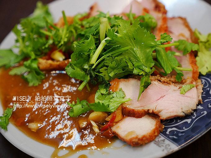 【食記】台北大同。捷運雙連站:(歸綏街)阿德油飯@大稻埕近一甲子老店,黑白切也好吃 【食記】台北大同。捷運雙連站:(歸綏街)阿德油飯@大稻埕近一甲子老店,黑白切也好吃
