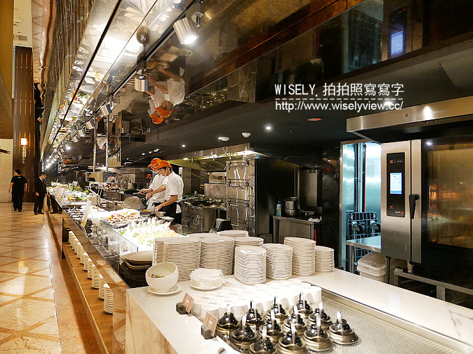 【食記】台北中山。捷運劍南站：豐FOOD百匯(大直典華Buffet)＠超過200道好料自助餐，生鮮、港點、熱炒、炙燒吃到飽～