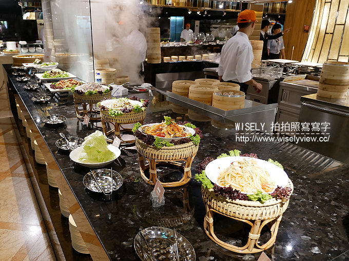 【食記】台北中山。捷運劍南站：豐FOOD百匯(大直典華Buffet)＠超過200道好料自助餐，生鮮、港點、熱炒、炙燒吃到飽～