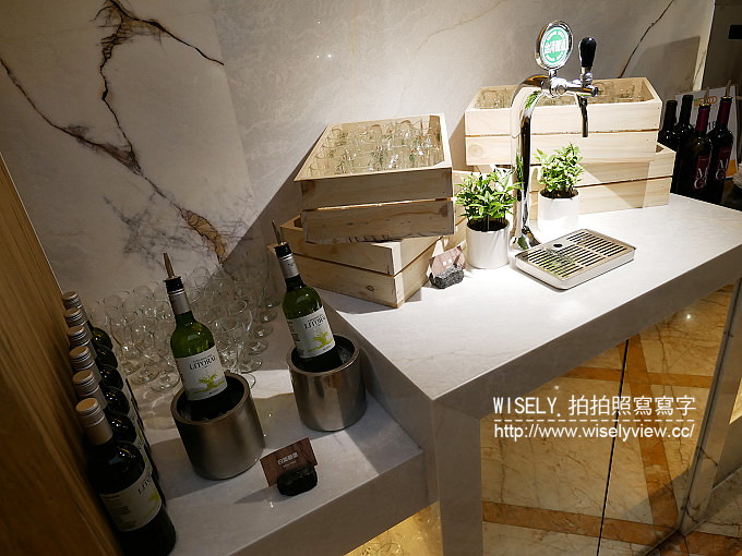 【食記】台北中山。捷運劍南站：豐FOOD百匯(大直典華Buffet)＠超過200道好料自助餐，生鮮、港點、熱炒、炙燒吃到飽～