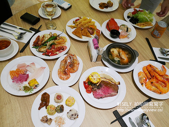 【食記】台北中山。捷運劍南站：豐FOOD百匯(大直典華Buffet)＠超過200道好料自助餐，生鮮、港點、熱炒、炙燒吃到飽～