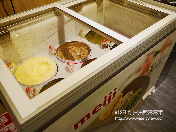 【食記】新北永和。捷運永安市場站：鮮田屋精緻火鍋＠平價好吃的昆布鍋，甜點飲料吃到飽
