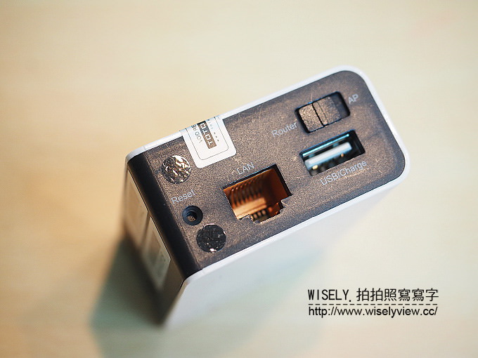 【分享】旅行資訊。出國必備方便工具小物：3C科技篇＠配件懶人包整理 & 心得分享