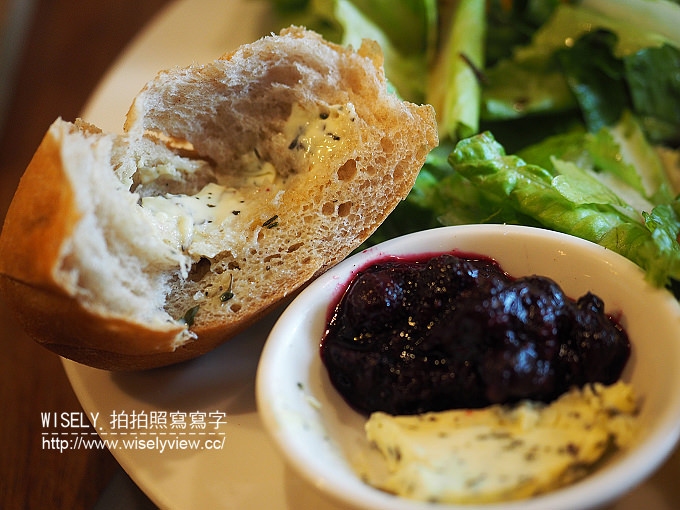 【食記】台北大安。捷運東門站：ECOLE Café學校咖啡館＠青田街裡的咖啡早午餐