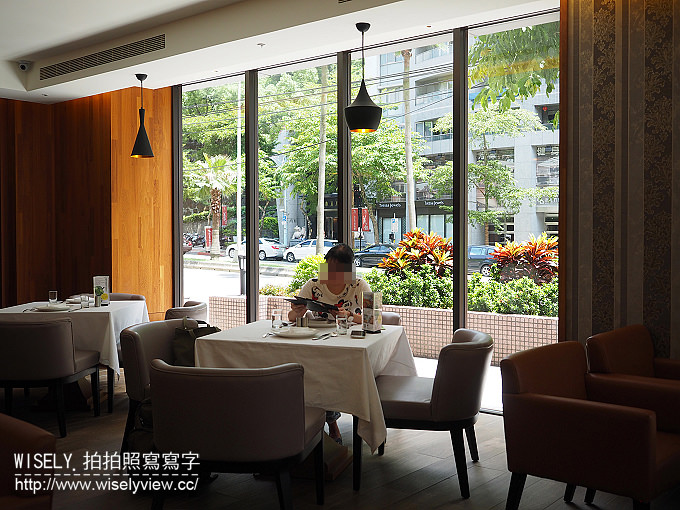 【食記】台北內湖。捷運文德站：宜家商旅 JS DINER＠特色餐點與下午茶，歐風環境氣氛佳