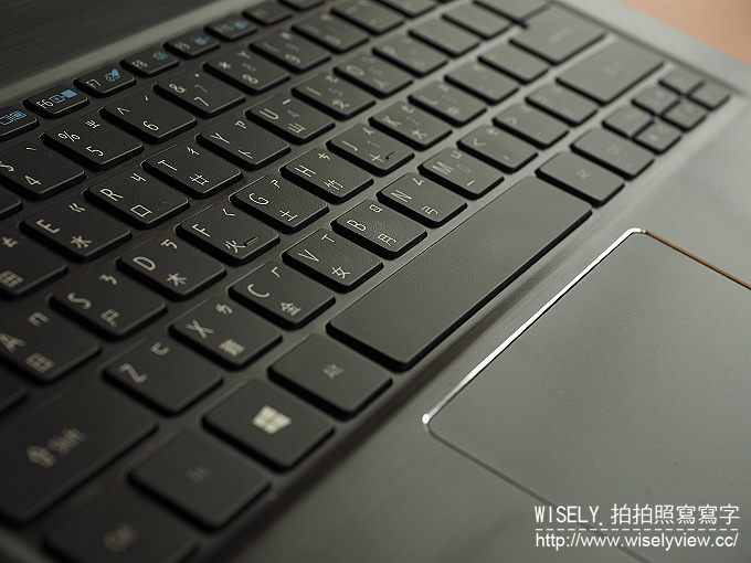 【體驗】3C。宏碁筆記型電腦：Acer Aspire S13東京輕旅行＠輕薄時尚高效能，電力長達11小時適合商旅人士