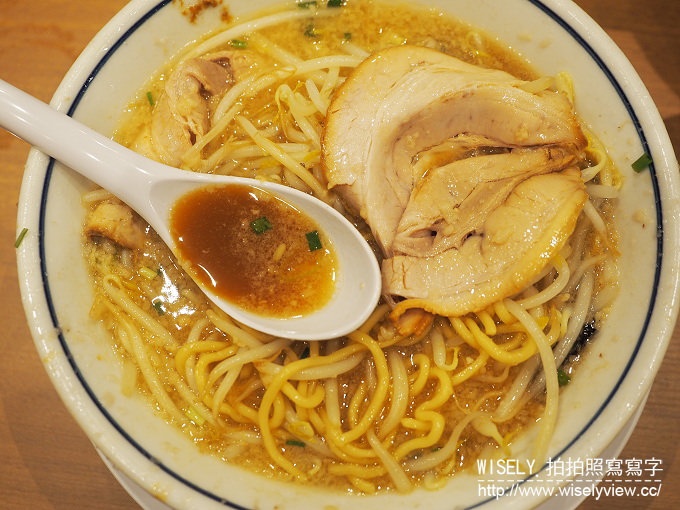 【旅行】日本本州。新潟市：ラーメン亭 吉相 県庁前店＠在地風味的叉燒醬油背脂拉麵