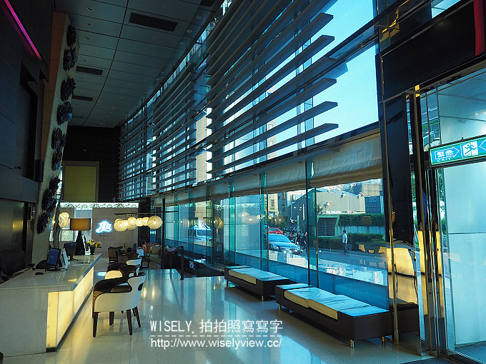 【食記】台中亞緻大飯店。Hotel One Taichung：Top of One 46F 頂餐廳(草悟道美食)＠乾式熟成牛排～情人浪漫夜聚餐首選