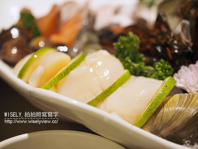 【食記】台北大安。捷運國父紀念館站：秋豆溢日式鍋物專門(忠孝店)&両手花(日式茶寮‧手作甜品)＠好料升級～波士頓龍蝦海陸雙人套餐火鍋 + 抺茶甜品