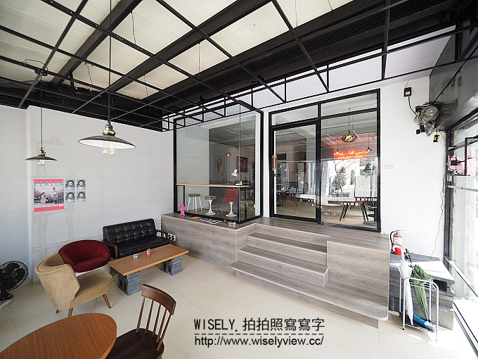 【食記】台北中正。捷運古亭站：Love; Café (咖啡輕食簡餐)＠從白天到深夜，牯嶺街裡的情感味蕾出口