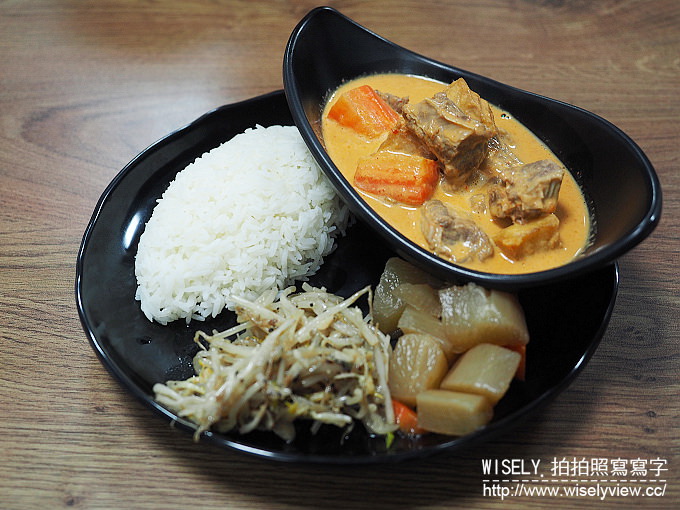 【歇業】台北中正。捷運西門站：南機場夜市＠MA-MA泰＠平價泰式料理飯麵