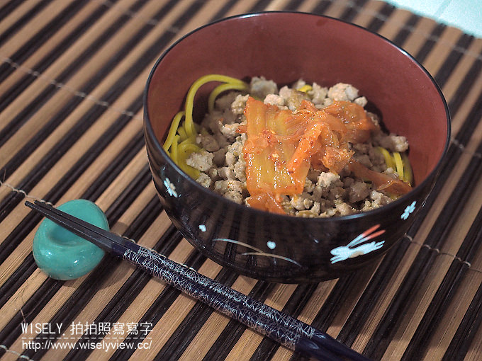 【食記】料理。桂格營養麵-添加金盞花萃取精華:輕鬆下廚超簡單,在家就可嚐到的營養美味 【食記】料理。桂格營養麵-添加金盞花萃取精華:輕鬆下廚超簡單,在家就可嚐到的營養美味