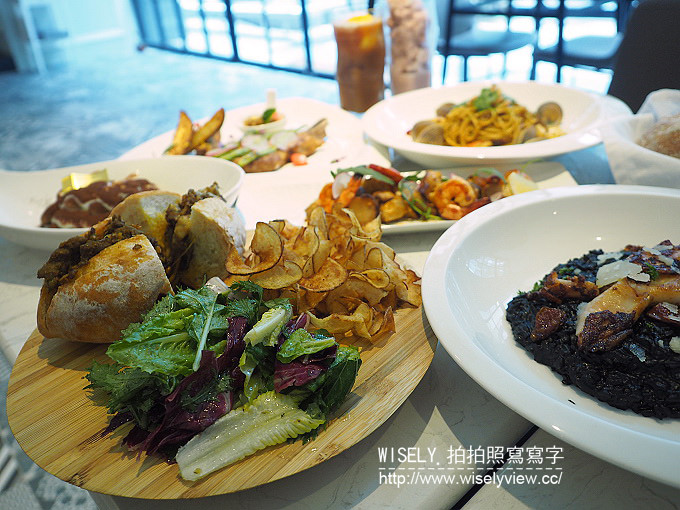 【歇業】台北內湖。捷運港墘站:Double Red Café@平價精緻又美味的南洋風格歐陸料理 【歇業】台北內湖。捷運港墘站:Double Red Café@平價精緻又美味的南洋風格歐陸料理