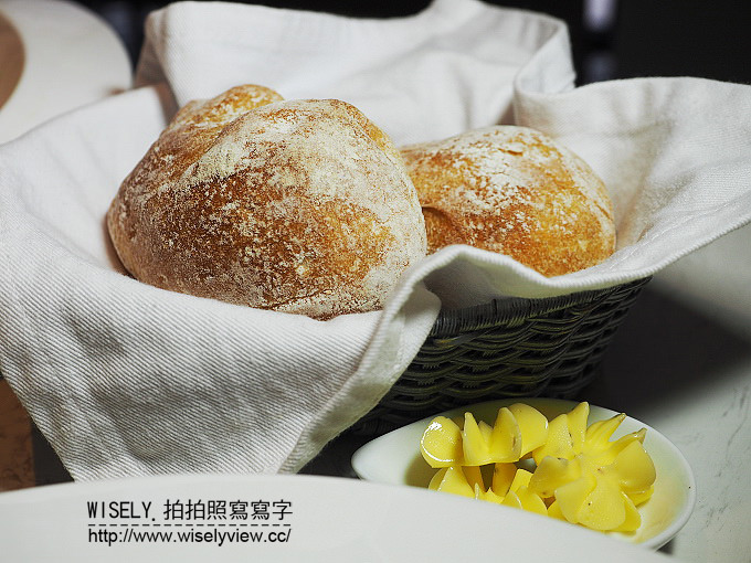 【歇業】台北內湖。捷運港墘站:Double Red Café@平價精緻又美味的南洋風格歐陸料理 【歇業】台北內湖。捷運港墘站:Double Red Café@平價精緻又美味的南洋風格歐陸料理