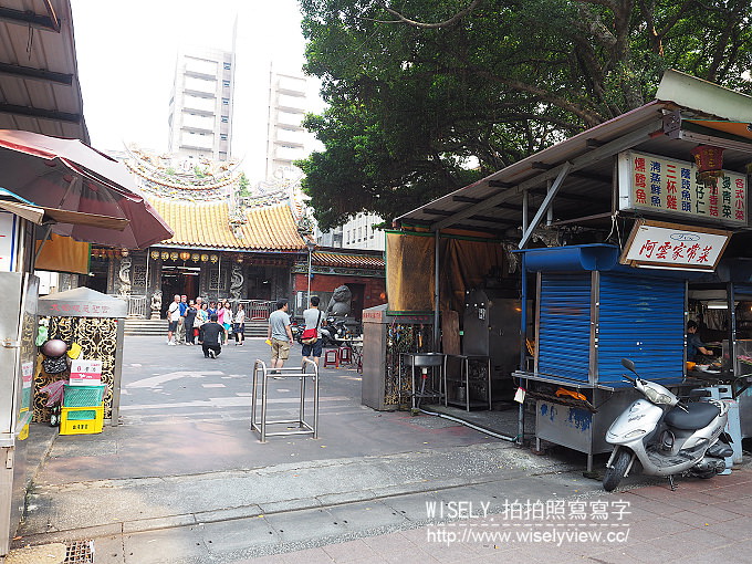 【食記】台北大同。捷運大橋頭站：大稻埕慈聖宮美食＠阿桂姨排骨湯&魯肉飯