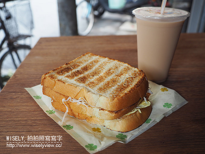 【歇業】台北中山。捷運中山國小站:晴光雙城夜市美食@A婆古早味炭烤土司三明治 【歇業】台北中山。捷運中山國小站:晴光雙城夜市美食@A婆古早味炭烤土司三明治