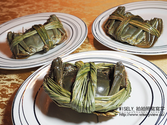 【食記】台北中山。捷運行天宮站：亞都麗緻天香樓(秋蟹宴)@三湖閘蟹鮮香味美限時推出