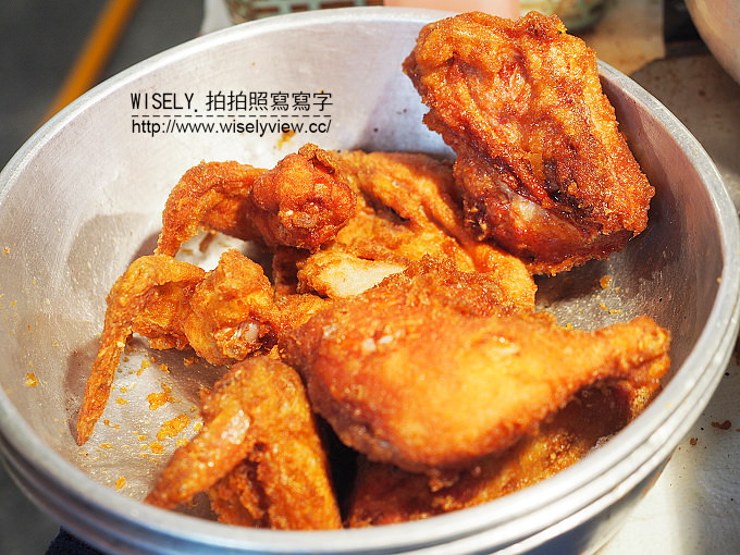 【食記】台北中山。捷運雙連站(小吃):2326美食-好吃炸雞@周日限定的隱藏版便宜炸雞 【食記】台北中山。捷運雙連站(小吃):2326美食-好吃炸雞@周日限定的隱藏版便宜炸雞