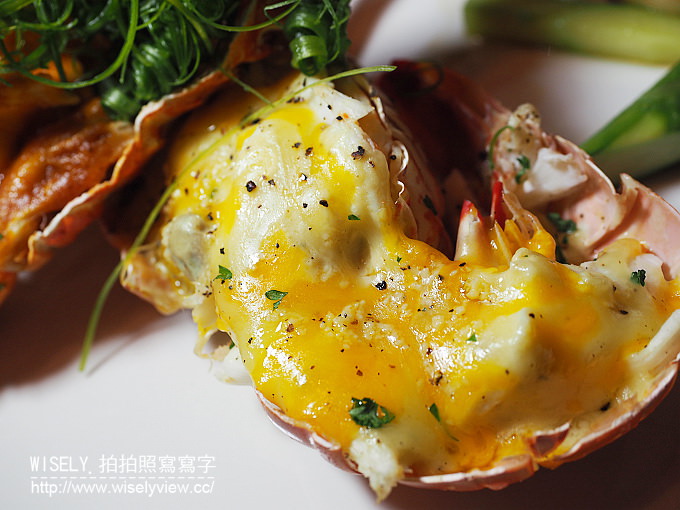 【食記】王品金馬盛宴＠西門町。河岸留言：焰烤濕式肋眼牛排、王品牛小排、加勒比海龍蝦