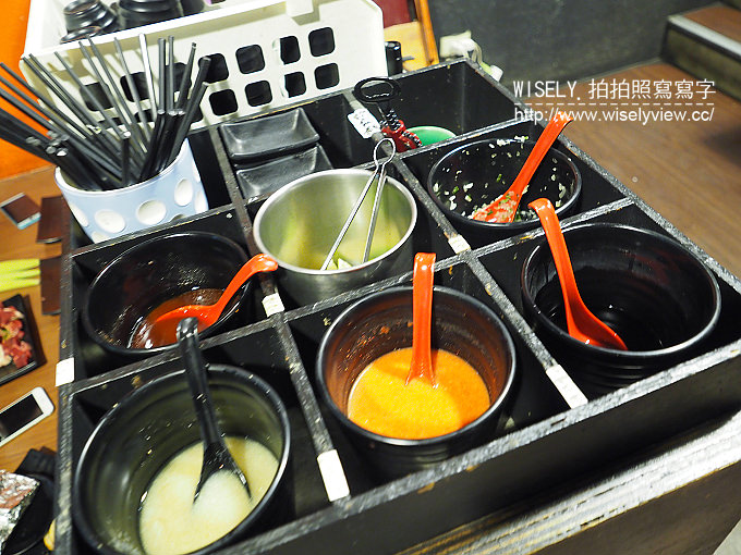 【食記】新北中和。捷運景安站：角亭日式炭火燒肉＠平價吃到飽，推松阪豬與剝殼蝦