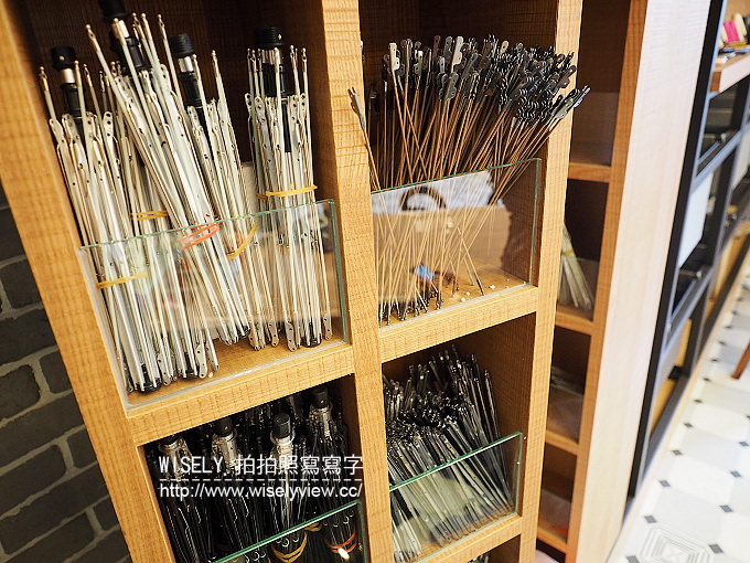 《台中市北屯區。大振豐洋傘文創主題館》展售國內外精品平價雨傘，提供訂製與諮詢服務～(文末留言贈獎活動)