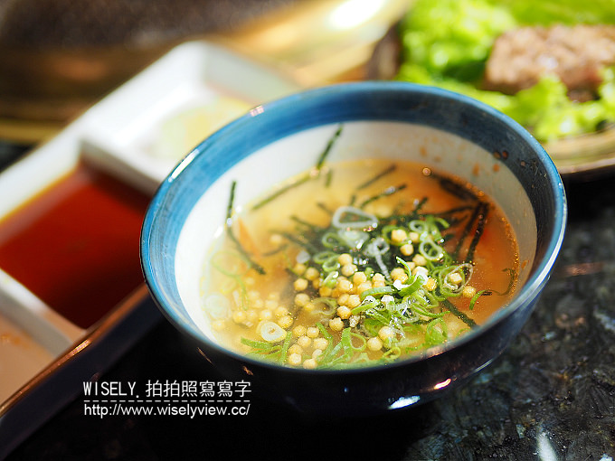 《台北市松山區。捷運文湖線。南京復興站美食》老乾杯燒肉(慶城店)@超值金外灘套餐~伊比利豬、澳洲和牛、天然大蝦、熟成牛肉鍋 《台北市松山區。捷運文湖線。南京復興站美食》老乾杯燒肉(慶城店)@超值金外灘套餐~伊比利豬、澳洲和牛、天然大蝦、熟成牛肉鍋