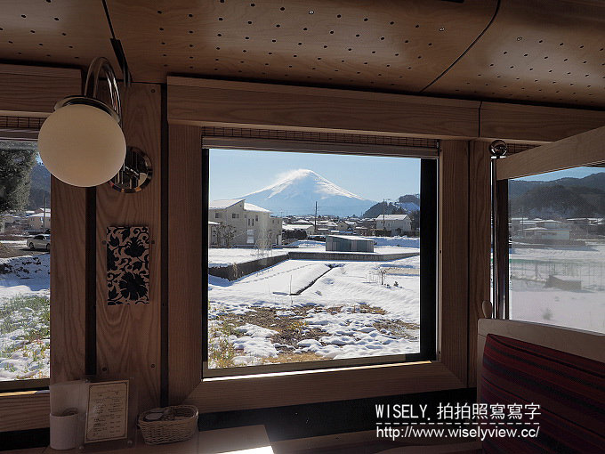 《JR東京廣域周遊券。新潟/群馬/山梨 6-6》大石公園／河口湖自然生活館、西湖療癒之鄉根場(西湖いやしの里根場)／合掌村、飥餺(ほうとう)不動河口湖店、富士急線／富士山景觀特急列車，從東京新宿搭利木津巴士去羽田機場