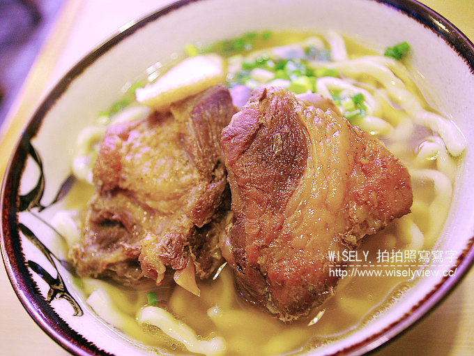 《日本沖繩。旅遊資訊工具情報》沖繩觀光多語言諮詢中心＠撥打電話或Skype或透過電子郵件查詢～美食景點購物等情報，還提供翻譯口譯與急難求助