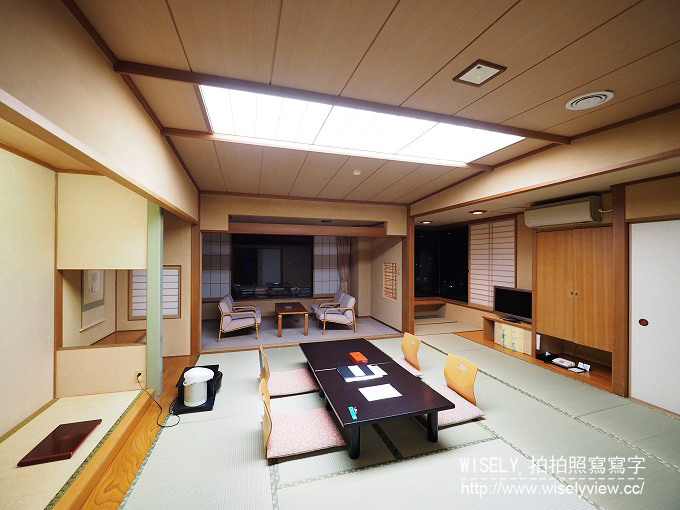 《日本東北四縣。宮城／山形／秋田／岩手 5-3》横手かまくら館(觀光協會)、秋田故鄉村／不可思議城堡、小倉園／米棒火鍋、角館町武家屋敷通り、田澤湖辰子像(たつこ像)、(岩手)盛岡手工藝村、(岩手)盛岡繫溫泉 紫苑