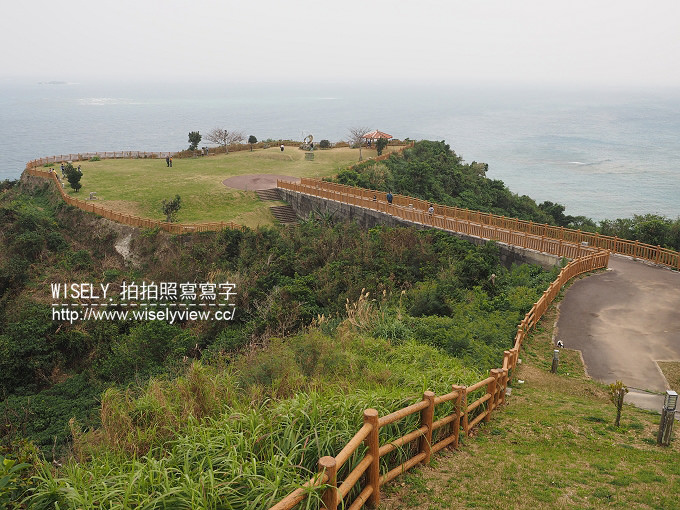 《日本沖繩自由行。景點／美食／祭典／購物／住宿 3-2》山の茶屋樂水／玉城燒、糸滿漁民食堂、八重瀨公園／中本鮮魚店、自衛隊知念屯地／知念岬公園／Café Curcuma、鐘乳石洞Cave Café／Okinawa World、琉球新麺 通堂、萬國屋民泊(Airbnb)、國際通屋台村