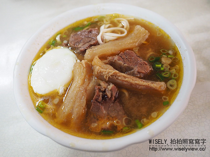 潮州街林記牛肉麵︱蛋包+餛飩的水缸牛肉麵︱捷運古亭站
