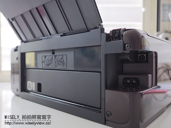 《3C開箱文。多功能相片複合機》Canon PIXMA TS8070＠咖啡新色輕巧不佔空間，相機手機拍攝也有專業好照片，與親友共享美好回憶～IG方型照也能輸出