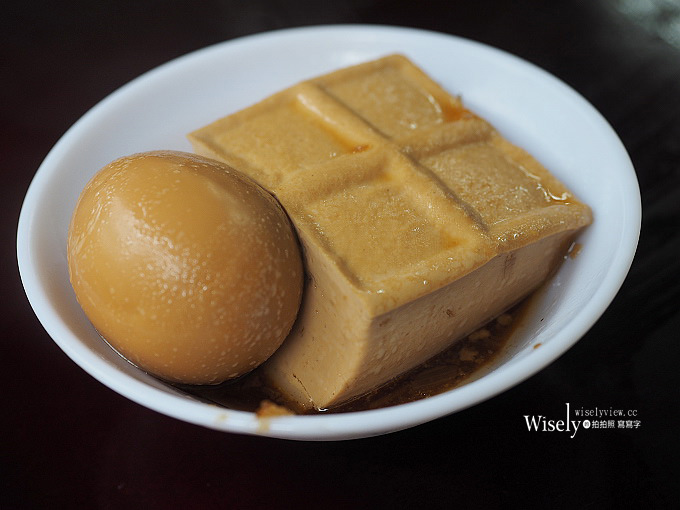 新北新店。小飯筒-光明街小吃︱黑白切、魯肉飯＆虱目魚肚湯