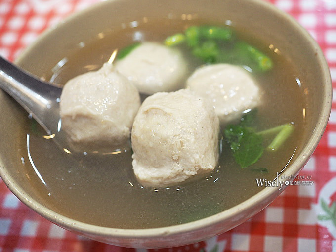 《新北新店。捷運大坪林站美食》鄭記台南碗粿＠中興路上瓷碗炊蒸傳統口味