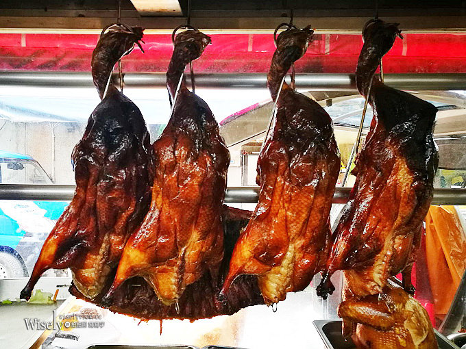 名門燒臘︱鐵皮屋四寶飯︱近新店中正橋旁︱捷運七張站