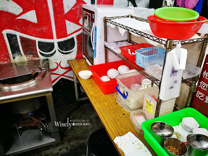 名門燒臘︱鐵皮屋四寶飯︱近新店中正橋旁︱捷運七張站