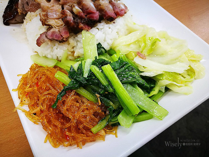 名門燒臘︱鐵皮屋四寶飯︱近新店中正橋旁︱捷運七張站